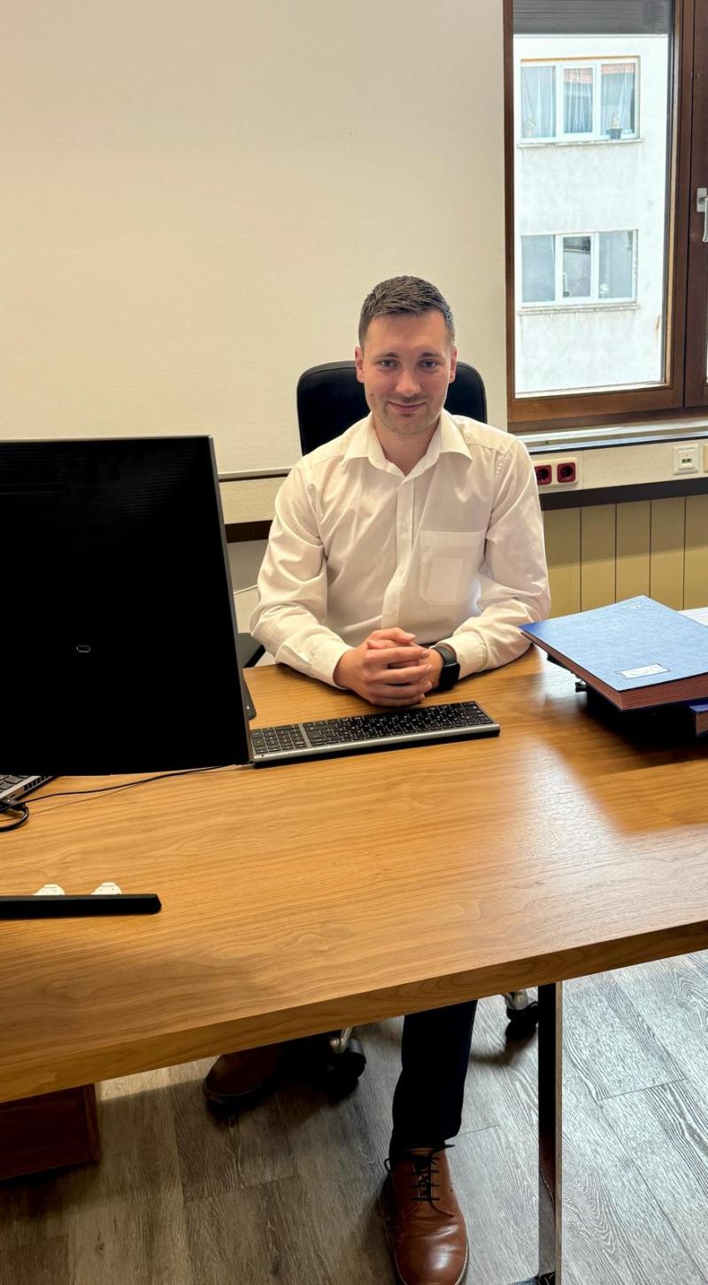 Jan Wiesenfelder im Bürgermeisterbüro